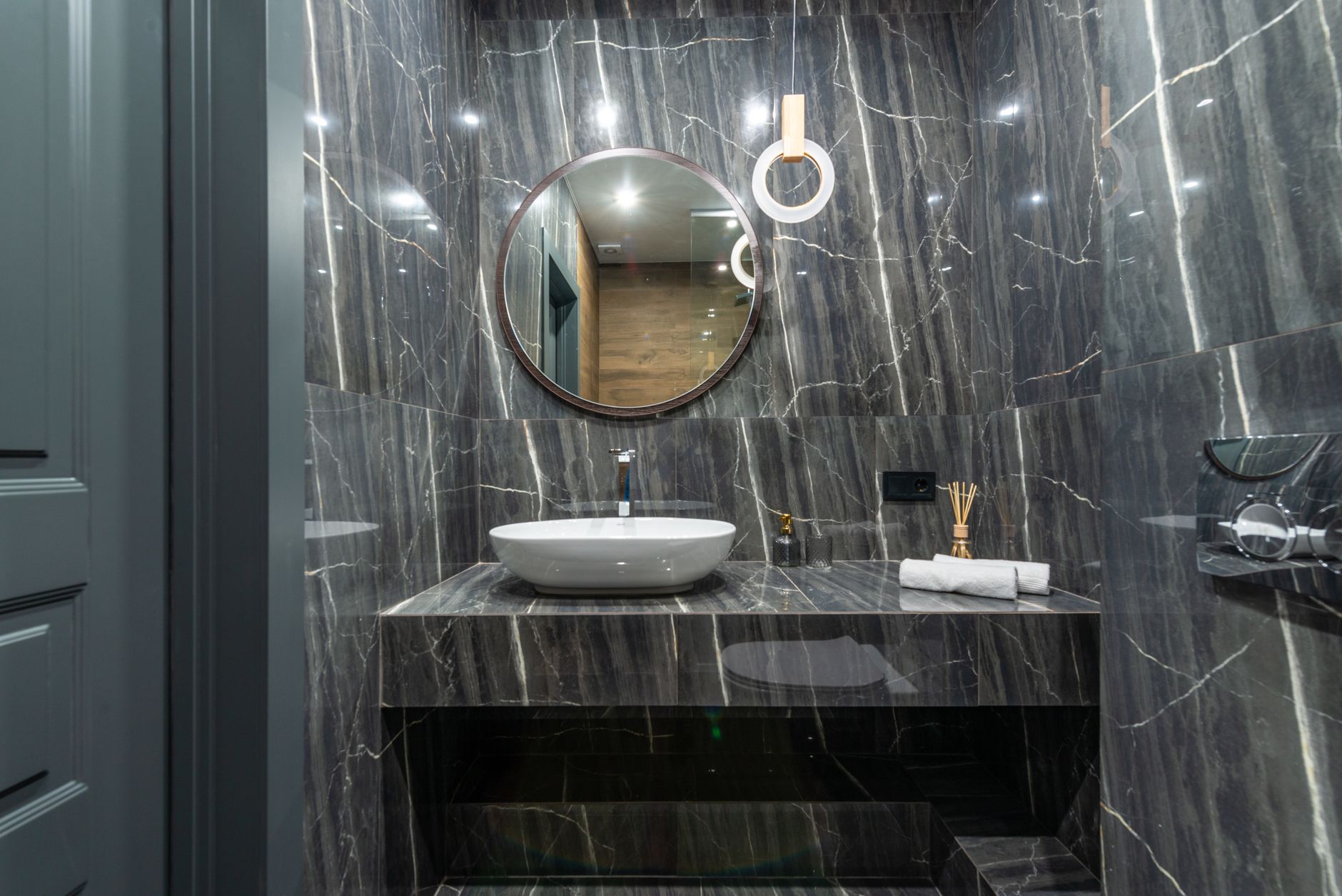 toilettes modernes chic